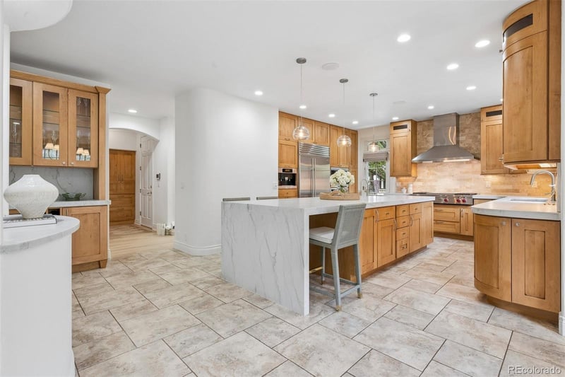 2 Foxtail Cir, Cherry Hills Village, CO 80113