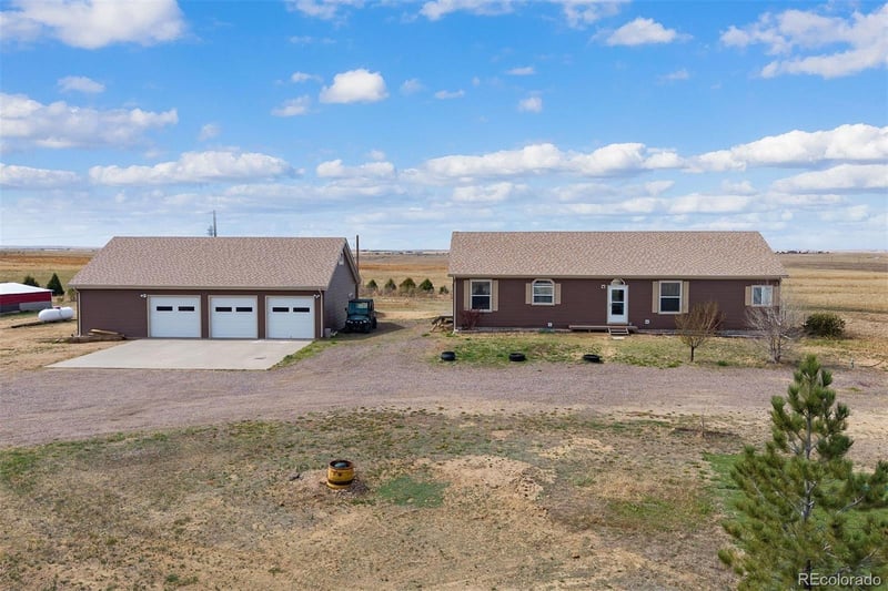 69255 County Road 34, Byers, CO 80103