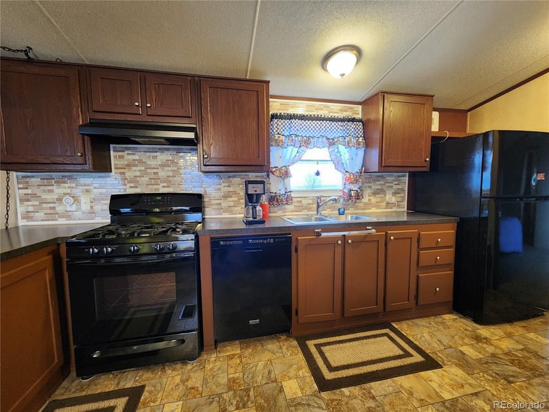 726 E Cleveland St, Lafayette, CO 80026