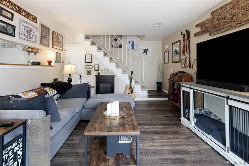 7700 Glasgow Pl #15B, Littleton, CO 80128