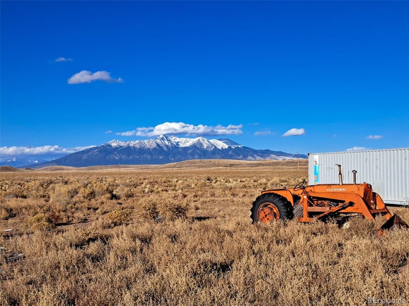 9852 12th St, Blanca, CO 81151