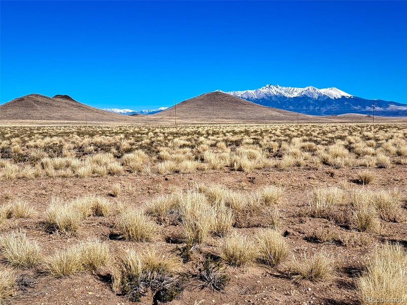 9852 12th St, Blanca, CO 81151