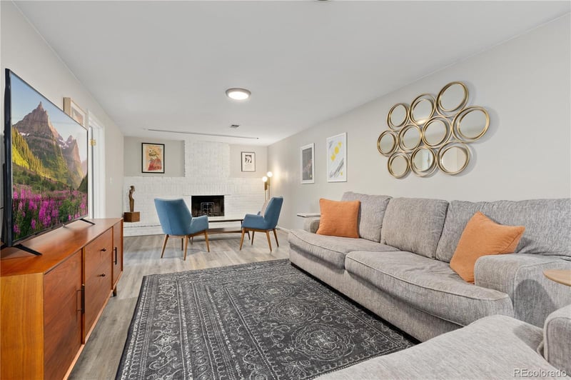 369 Burgess Dr, Castle Rock, CO 80104