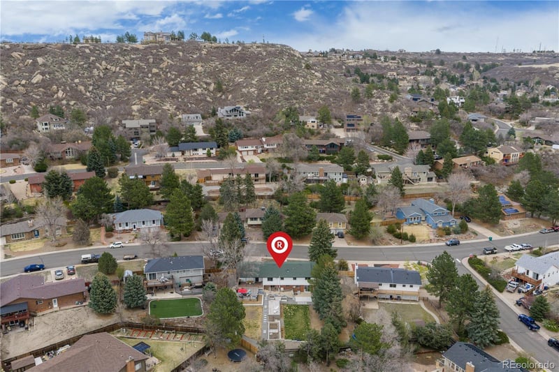 369 Burgess Dr, Castle Rock, CO 80104
