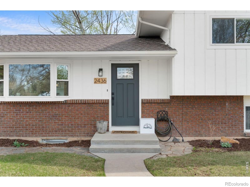 2436 Sheffield Cir, Fort Collins, CO 80526