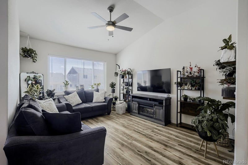 10300 18th St, Greeley, CO 80634