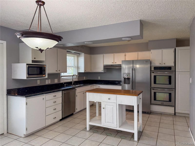 270 Sycamore St, Burlington, CO 80807