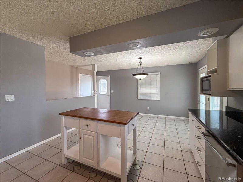 270 Sycamore St, Burlington, CO 80807