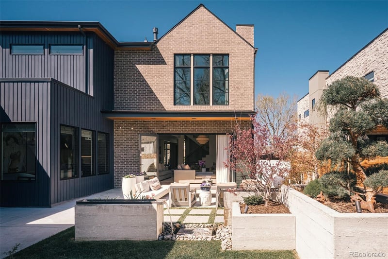 1130 Cook St, Denver, CO 80210