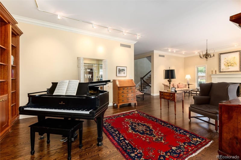 2552 Alameda Ave #16, Denver, CO 80209