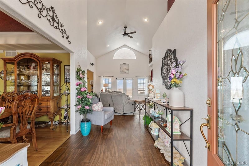 979 Pinehurst Ct, Bennett, CO 80102