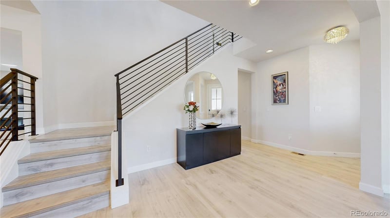 27615 Geddes Pl, Aurora, CO 80016