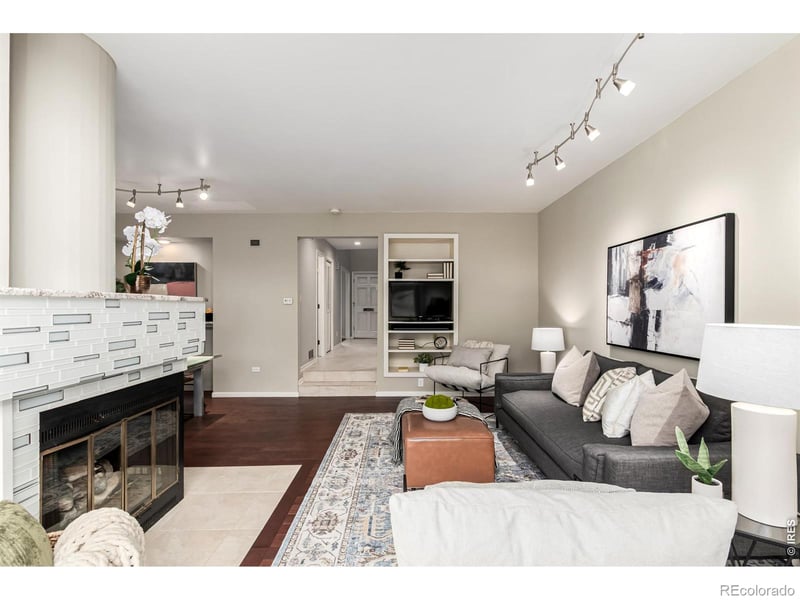 345 Harrison St, Denver, CO 80206