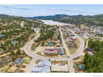 609 4th St, Nederland, CO 80466