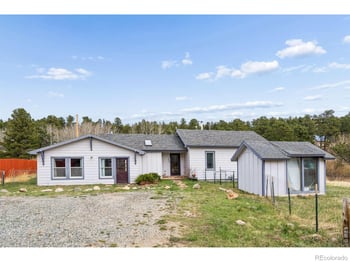 609 4th St, Nederland, CO 80466