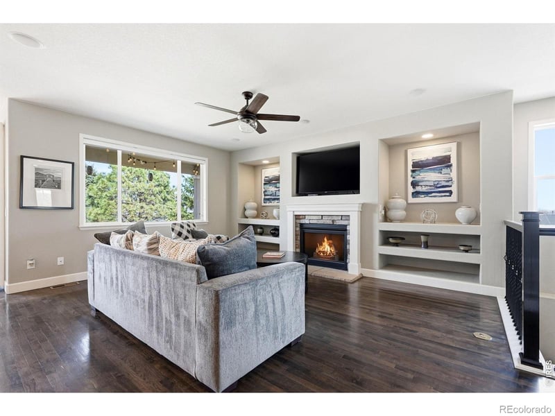 21251 Smoky Hill Rd, Centennial, CO 80015