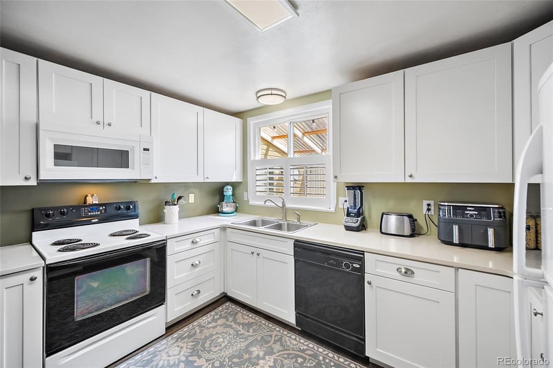 8471 Wild Alfalfa Pl, Parker, CO 80134