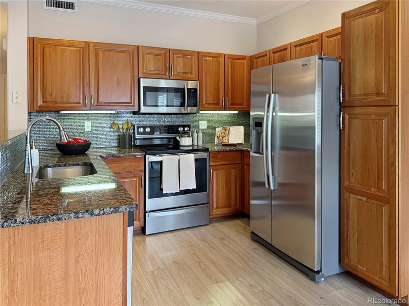 4875 Balsam Way #10-101, Littleton, CO 80123