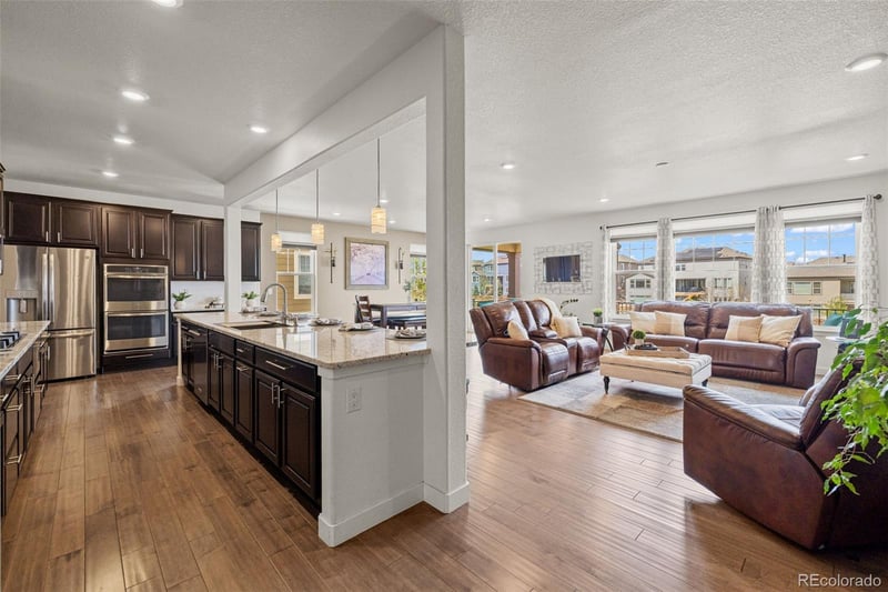 19615 94th Ave, Arvada, CO 80007