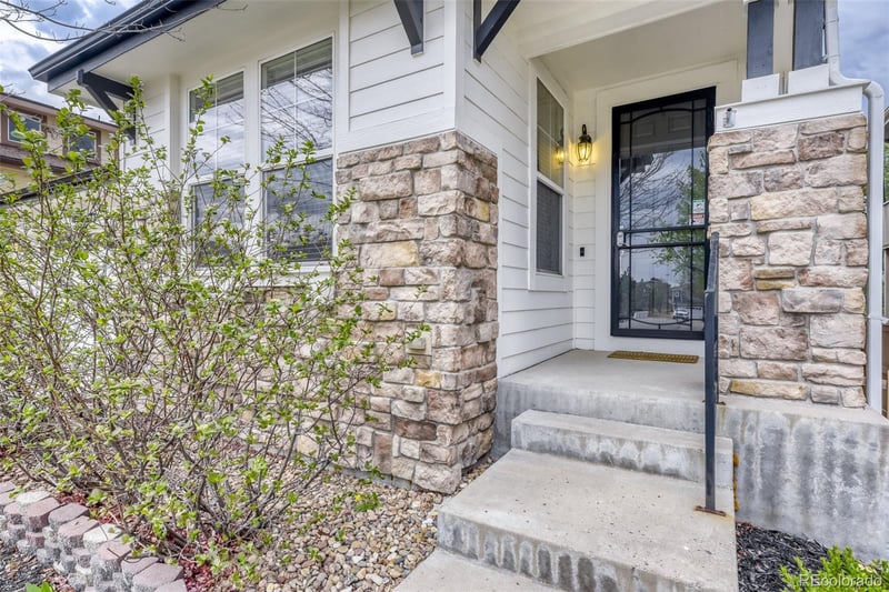 10673 Cedarcrest Cir, Highlands Ranch, CO 80130