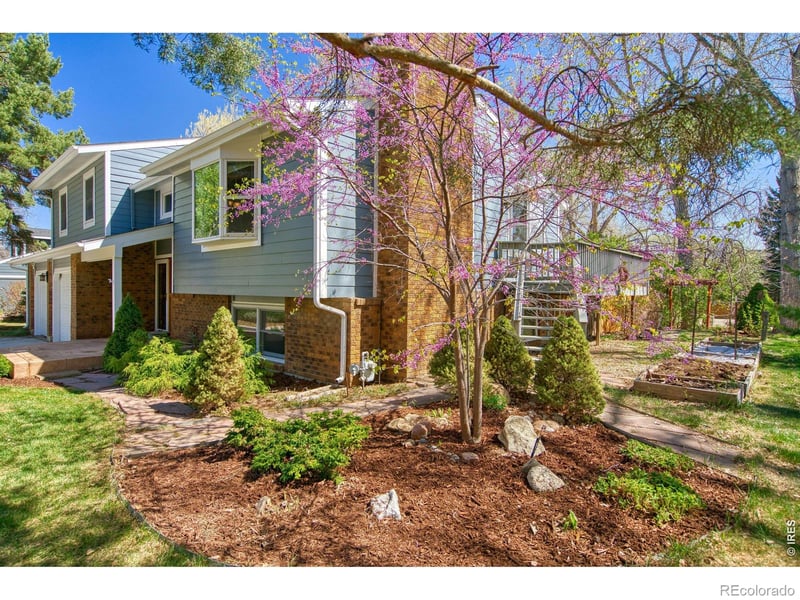 7216 Timothy Pl, Niwot, CO 80503