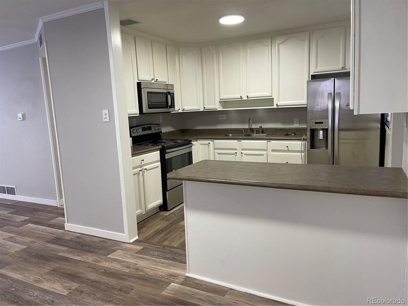 1250 Worchester St, Aurora, CO 80011