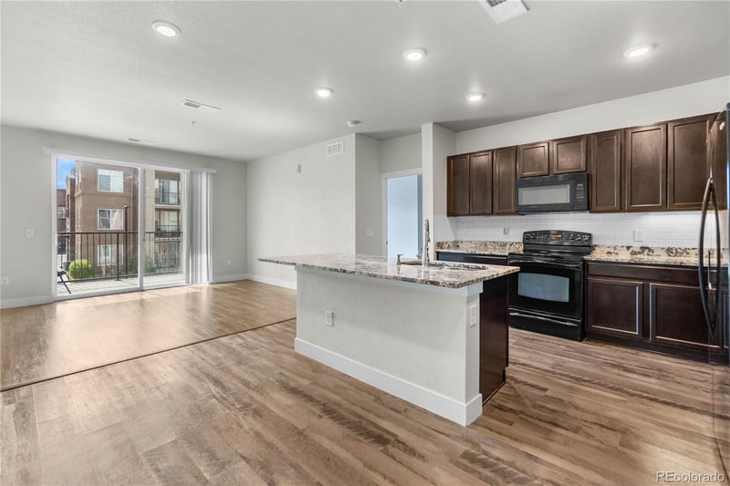 14301 Tennessee Ave #204, Aurora, CO 80012