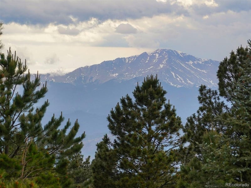 10705 Milam Rd, Colorado Springs, CO 80908