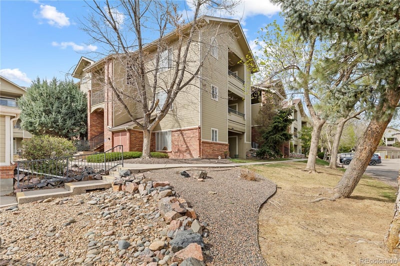 8422 Upham Way #H78, Littleton, CO 80128