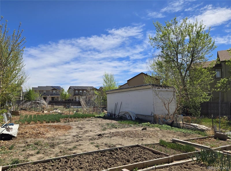 1228 S Clinton St, Denver, CO 80247