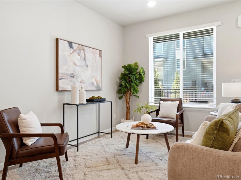 463 Millwall Cir, Castle Pines, CO 80108