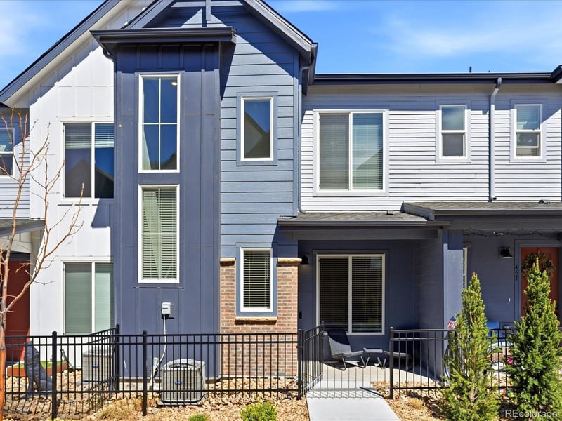 463 Millwall Cir, Castle Pines, CO 80108