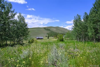 2140 Val Moritz Dr, Granby, CO 80446