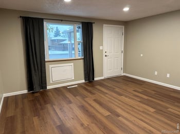 2331-2333 Nyssa Dr, Loveland, CO 80538