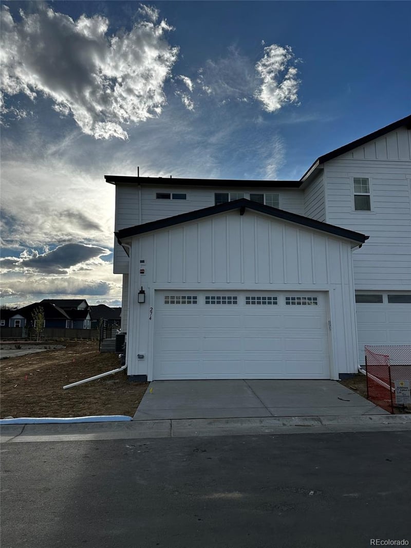 274 Nighthawk St, Erie, CO 80516