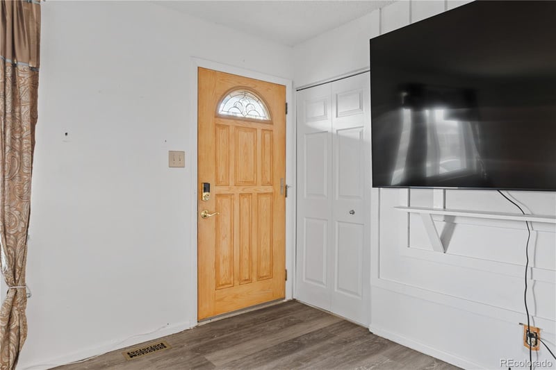 13041 Olmsted Pl, Denver, CO 80239