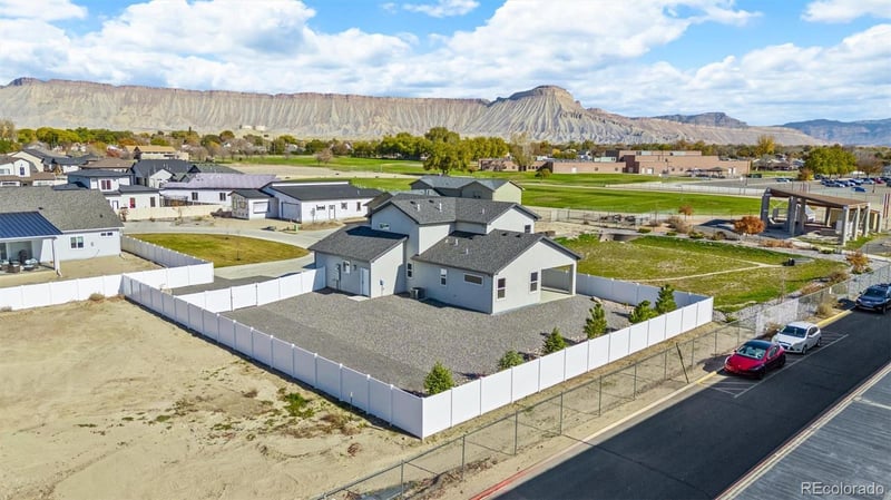 579 Fledgefield Dr, Grand Junction, CO 81504