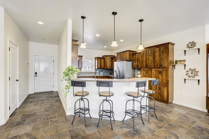 675 9th St, Limon, CO 80828