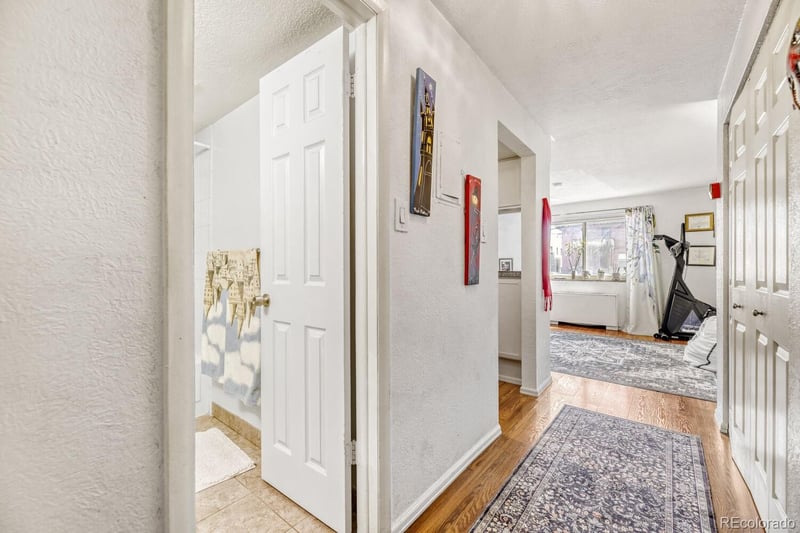 1260 York St #203, Denver, CO 80206