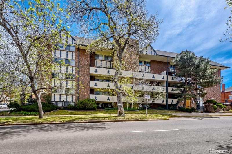 1260 York St #203, Denver, CO 80206