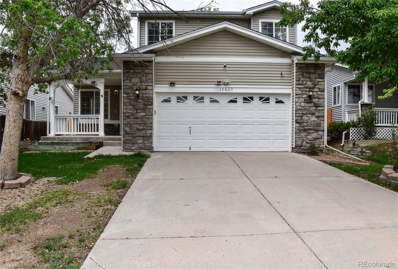 19625 Montview Dr, Aurora, CO 80011