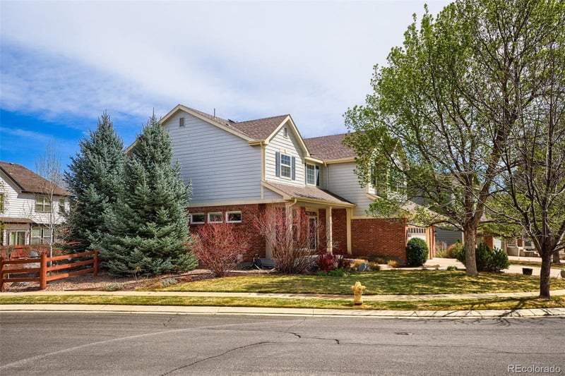 5025 Sage Brush Dr, Broomfield, CO 80023
