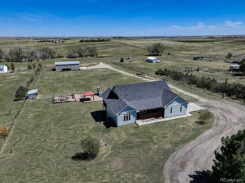 59956 E Commanche Way, Strasburg, CO 80136