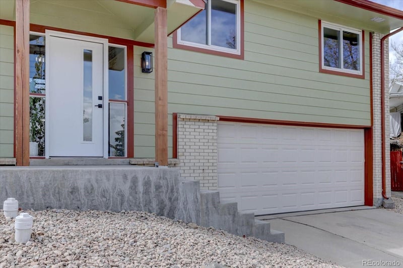 1573 Yank St, Lakewood, CO 80228