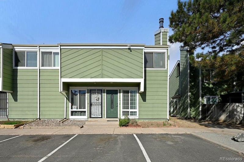 12155 Ford Ave, Aurora, CO 80012