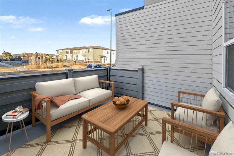 16036 Warner Dr, Denver, CO 80239