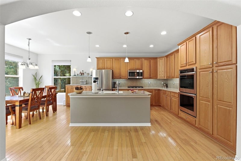 5100 Aspen Creek Dr, Broomfield, CO 80023