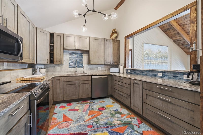 348 Broken Lance Dr, Breckenridge, CO 80424