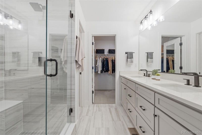 2048 Holly St #5, Denver, CO 80222