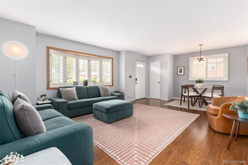 7289 Lincoln Way, Centennial, CO 80122